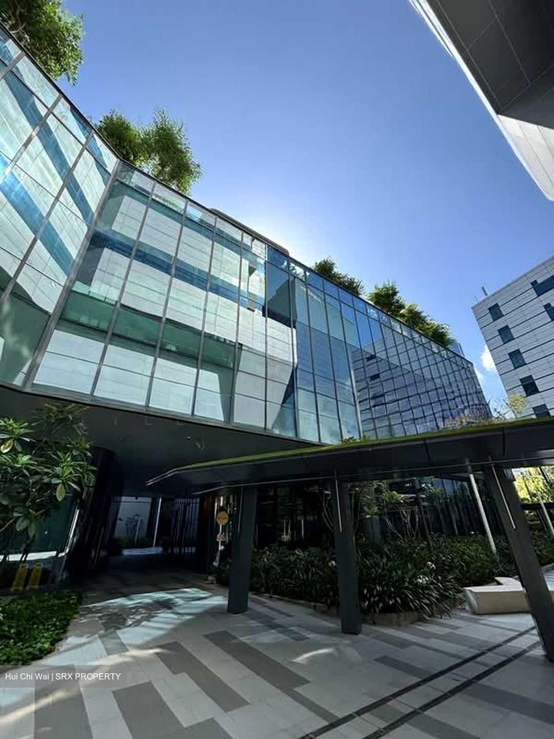 Alexandra Technopark (D5), Retail #576108481